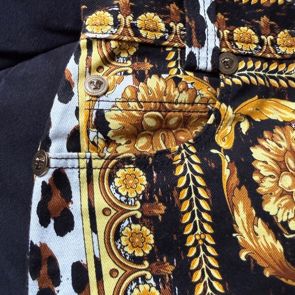 Versace tribute wild baroque SS 1992 collection jeans - Picture 11 of 12